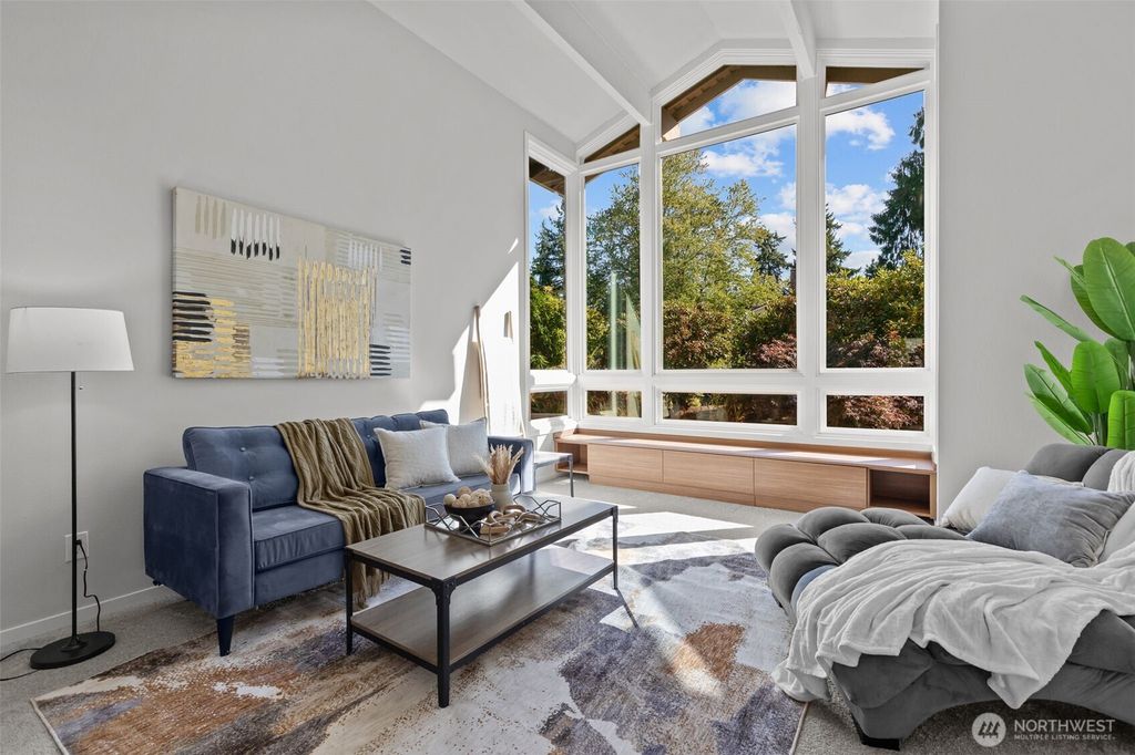 Photo of 9120 SE 46th Street, Mercer Island, WA 98040 (MLS # 2394502)