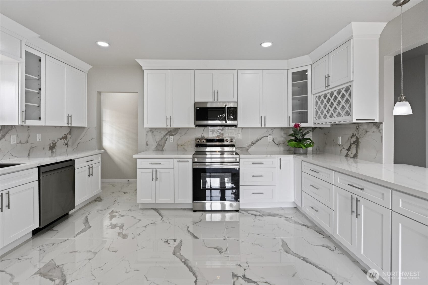 862 S 39th Street