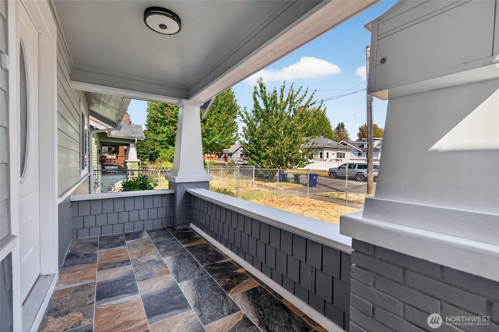 862 S 39th Street