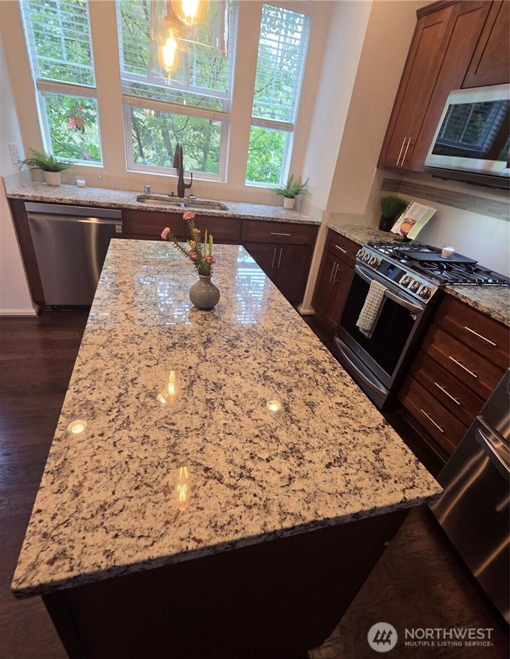 Photo of 11004 20th Drive SE, Everett, WA 98208 (MLS # 2430388)