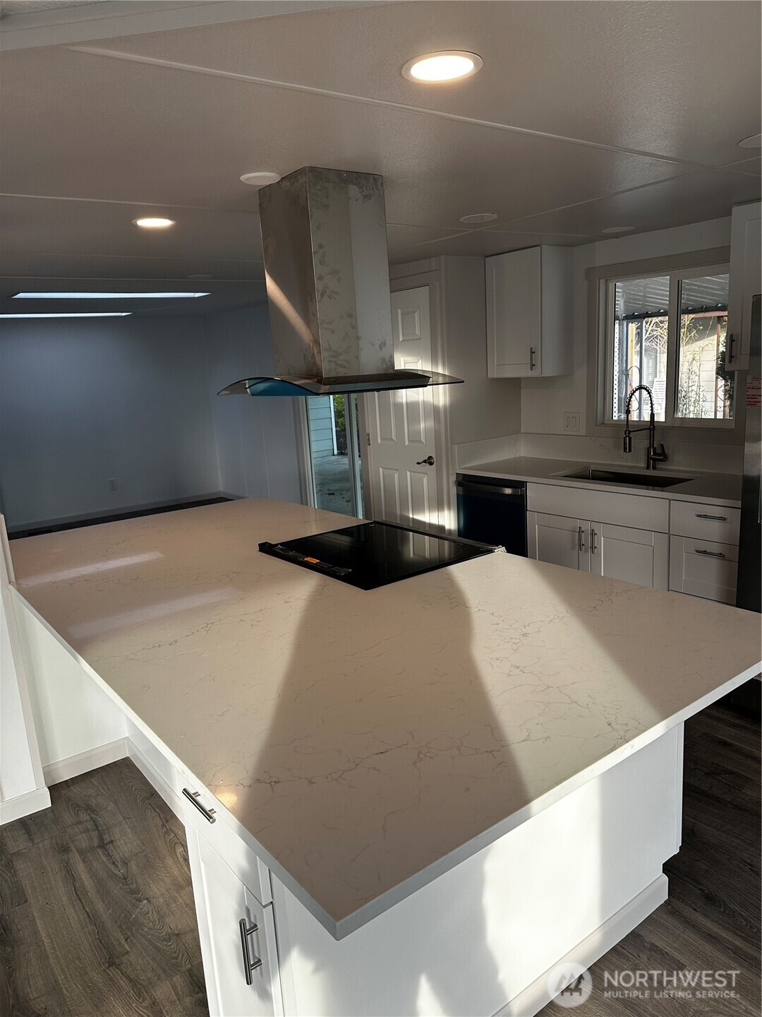 201 Union Avenue SE 249