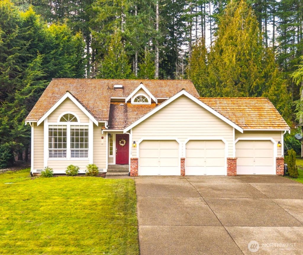 Photo of 7780 Broadstone PL Pl SW, Port Orchard, WA 98367 (MLS # 2476443)
