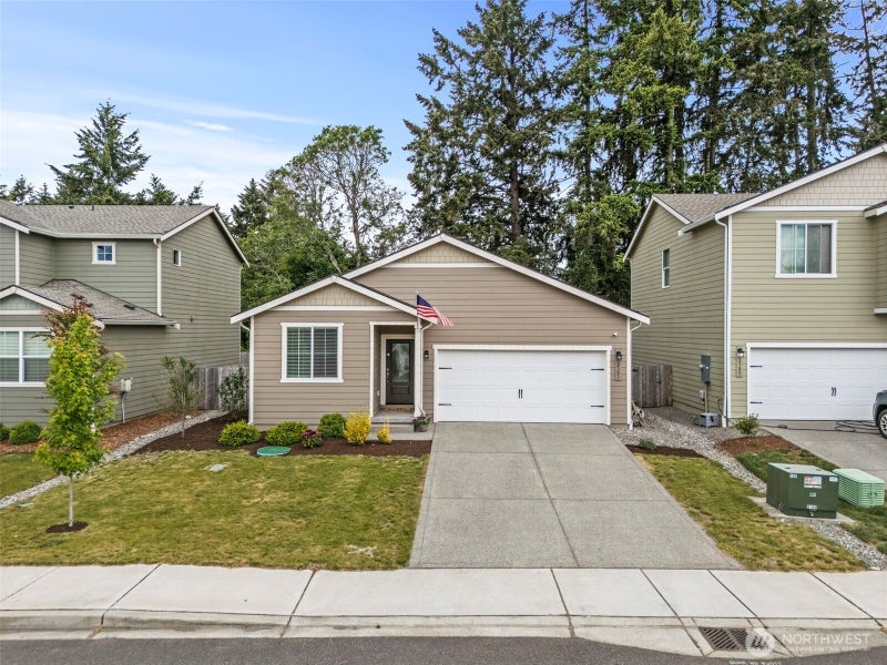 2301 158th Street Ct E