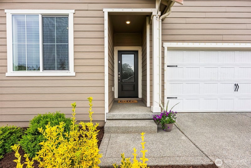 2301 158th Street Ct E