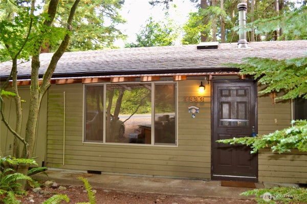 3933 LONE LAKE RD, LANGLEY, WA 98260 - Image eecee4ebeb43ee8fc4797d5fb2a11efe/59391117