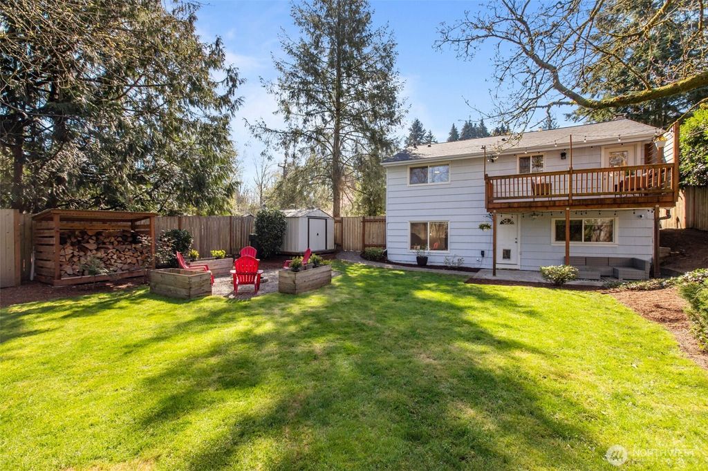 Photo of 2018 NE 97th Street, Seattle, WA 98115 (MLS # 2503272)