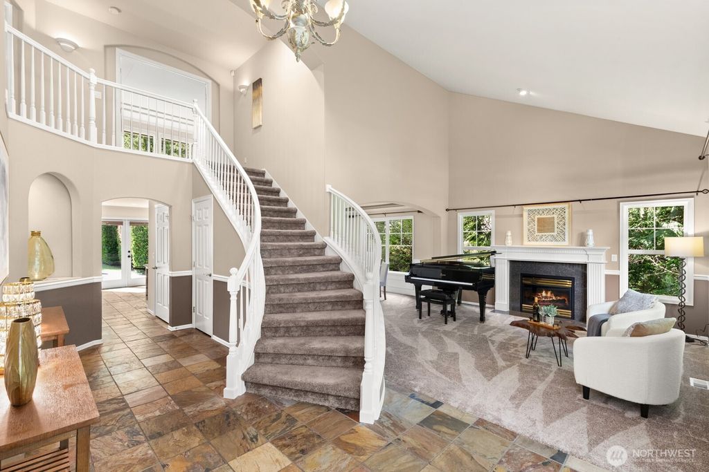 Photo of 3005 235th Avenue SE, Sammamish, WA 98075 (MLS # 2528403)
