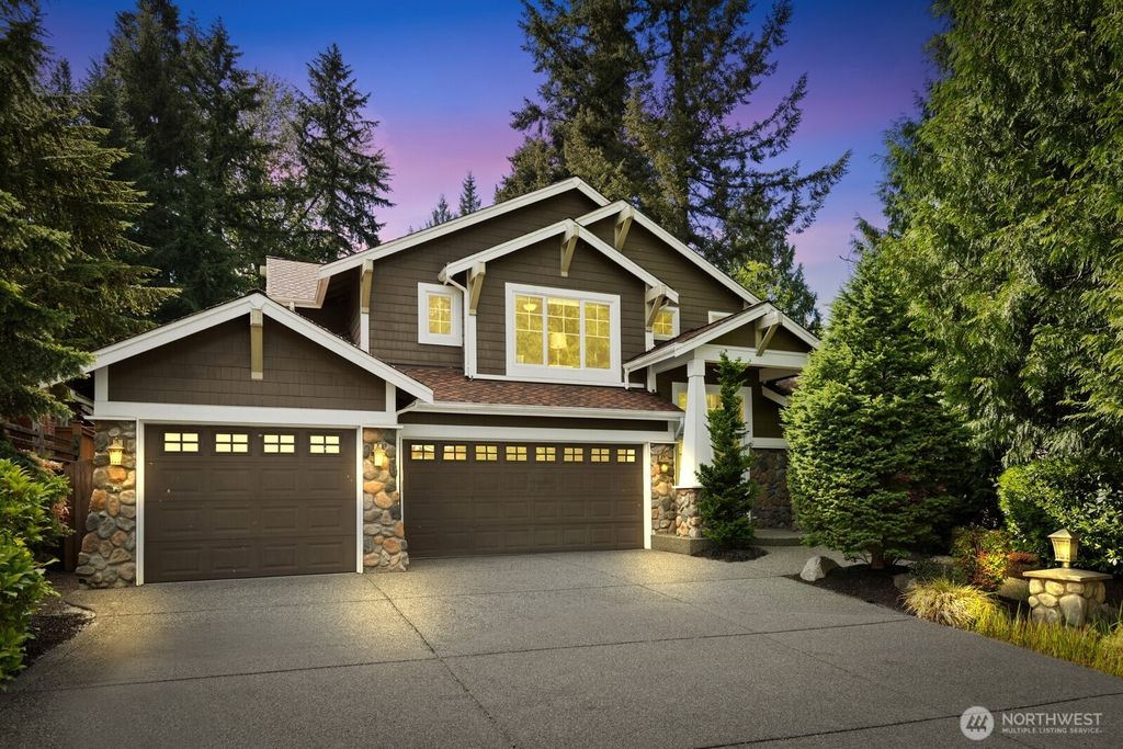Photo of 3005 235th Avenue SE, Sammamish, WA 98075 (MLS # 2528403)