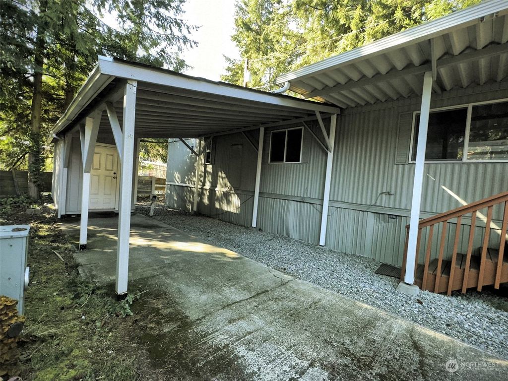 Photo of 23121 Edmonds Way #28, Edmonds, WA 98020 (MLS # 2046793)
