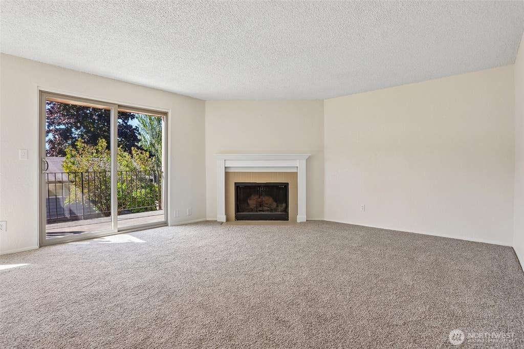 Photo of 4904 81st Place SW #206, Mukilteo, WA 98275 (MLS # 2572287)