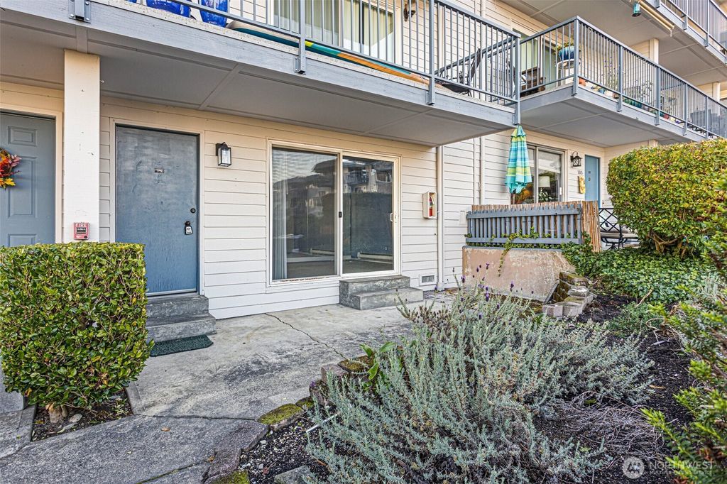Photo of 22977 Marine View Dr S Dr #C104, Des Moines, WA 98198 (MLS # 2432296)