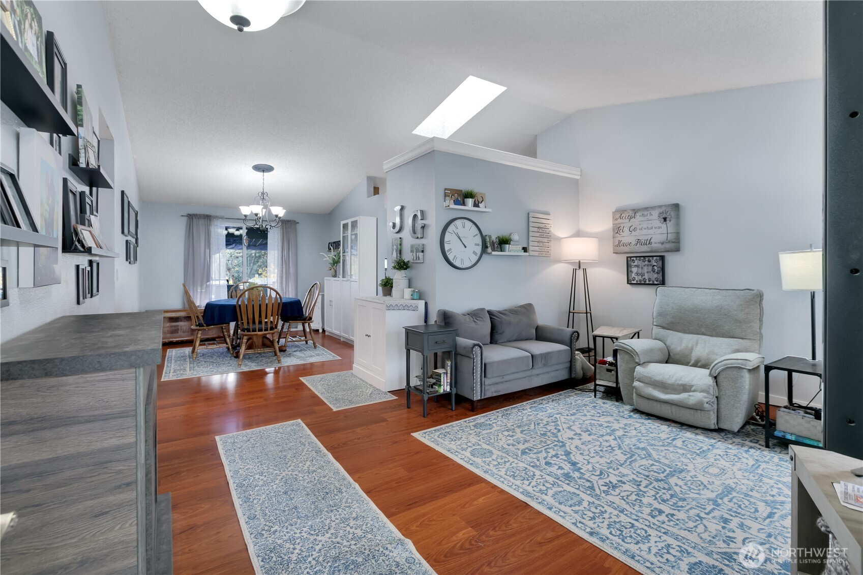 1412 33rd Avenue Ct SW