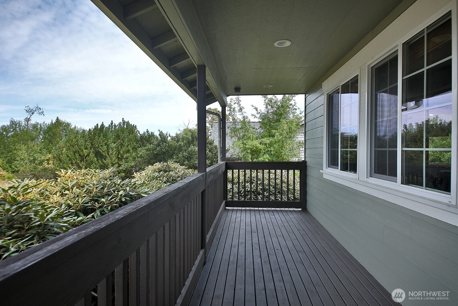4880 Harbor Hills Drive