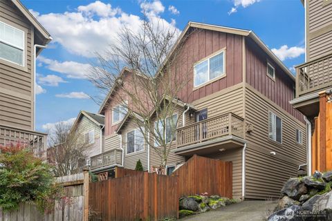 Photo of 9209 Interlake Avenue N #A, Seattle, WA 98103 (MLS # 2475604)