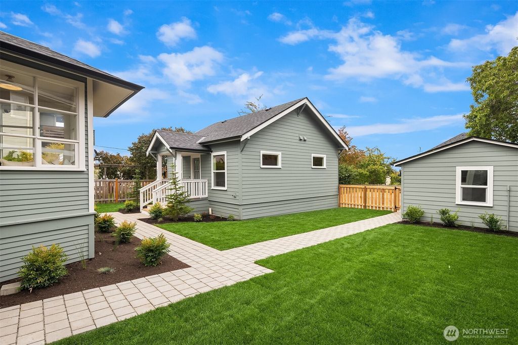Photo of 3221 NW 65th Street, Seattle, WA 98117 (MLS # 2366589)