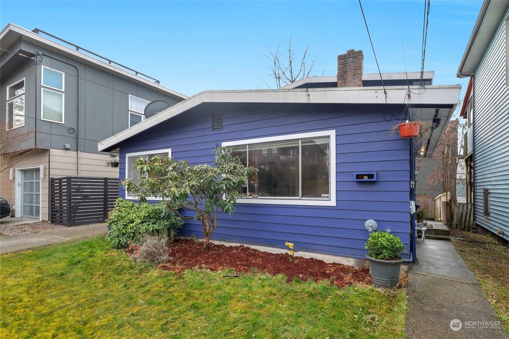 Photo of 1609 E Alder Street, Seattle, WA 98122 (MLS # 2207464)