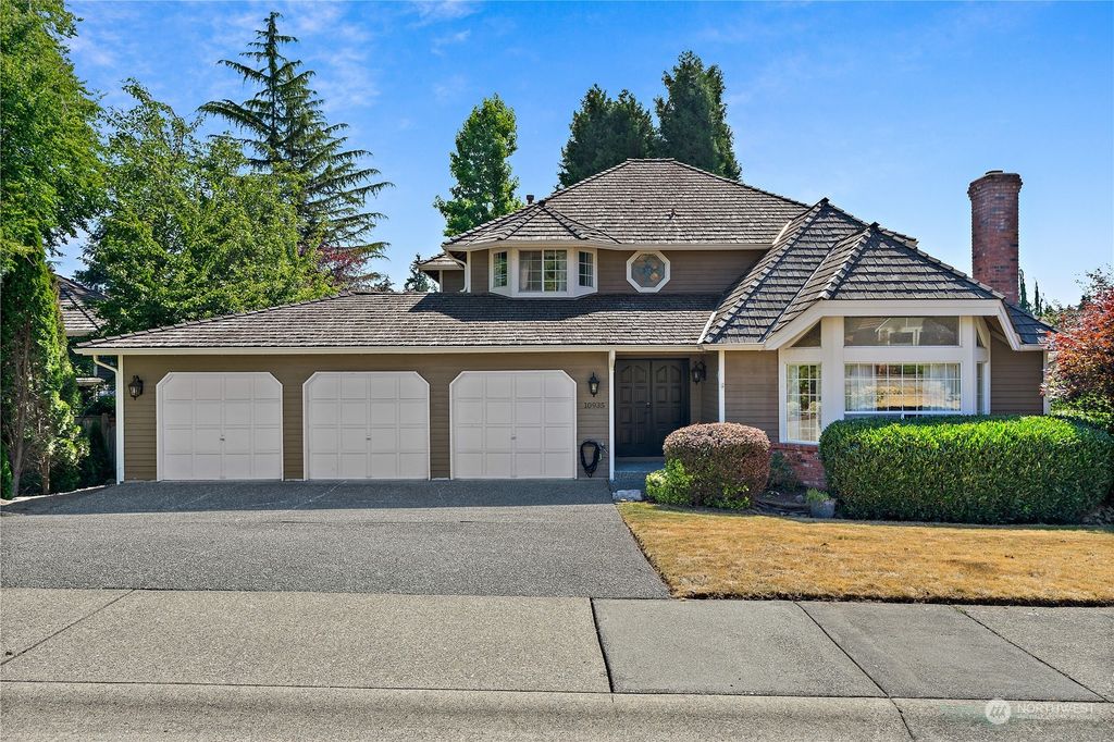 Photo of 10935 NE 157th Street, Bothell, WA 98011 (MLS # 2266621)