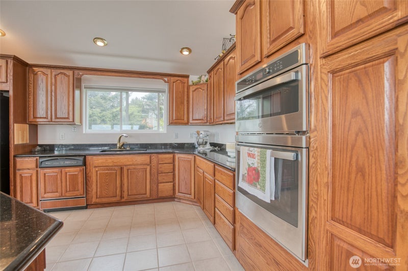 15 Diamond Drive