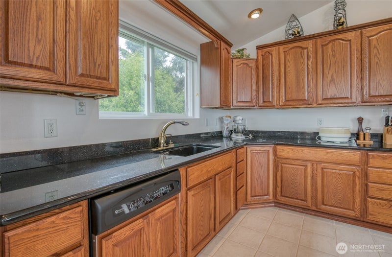 15 Diamond Drive
