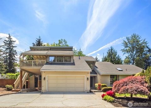 Photo of 2208 101st Street SE, Everett, WA 98208 (MLS # 2526917)
