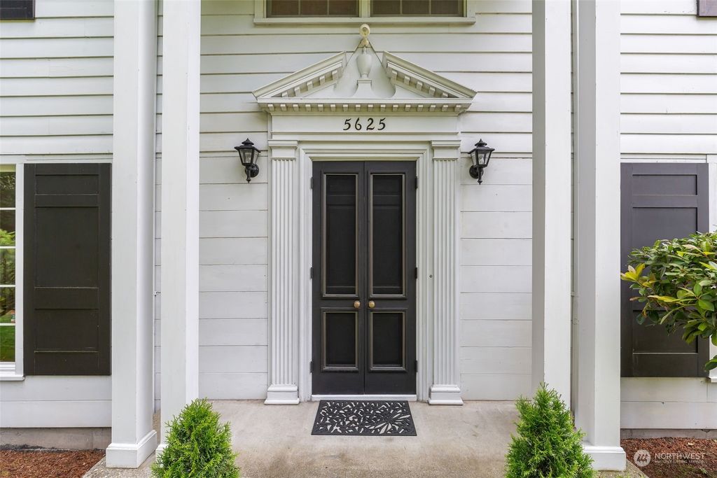 Photo of 5625 NE Windermere Road, Seattle, WA 98105 (MLS # 2252491)