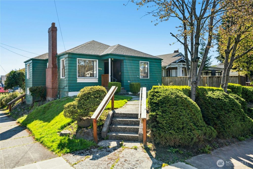 Photo of 2000 31st Avenue S, Seattle, WA 98144 (MLS # 2400722)