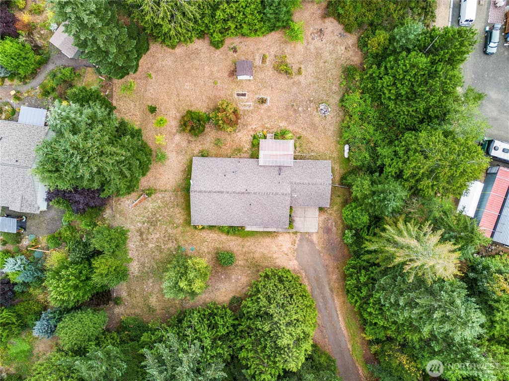 Photo of 1011 E Sunset Hill Road, Shelton, WA 98584 (MLS # 2573126)