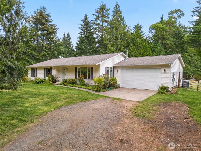 1011 E Sunset Hill Road