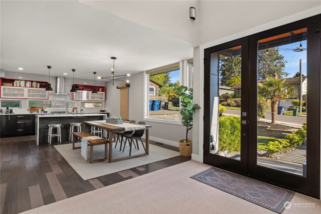 Photo of 2912 SW 115th Street, Seattle, WA 98146 (MLS # 2234613)