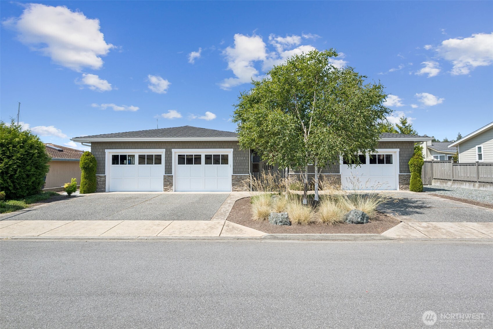2204 Dover Drive