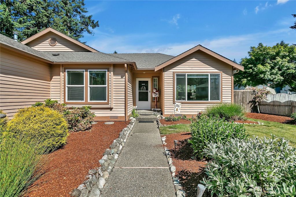 Photo of 18620 SE 260th Street, Covington, WA 98042 (MLS # 2384211)
