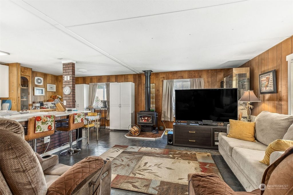 Photo of 11622 Silver Lake Road #65, Everett, WA 98208 (MLS # 2297354)