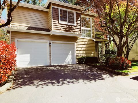 Photo of 8022 118th Court NE #5, Kirkland, WA 98033 (MLS # 2531717)