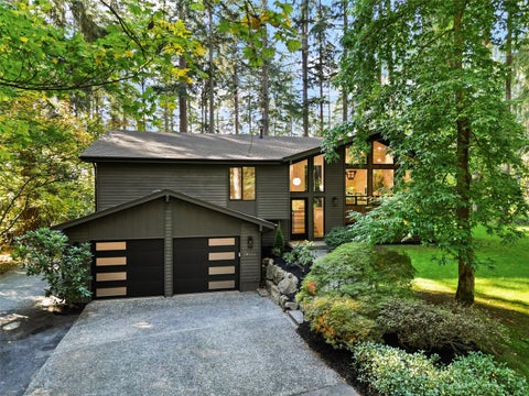 Photo of 18113 194th Avenue NE, Woodinville, WA 98077 (MLS # 2597147)