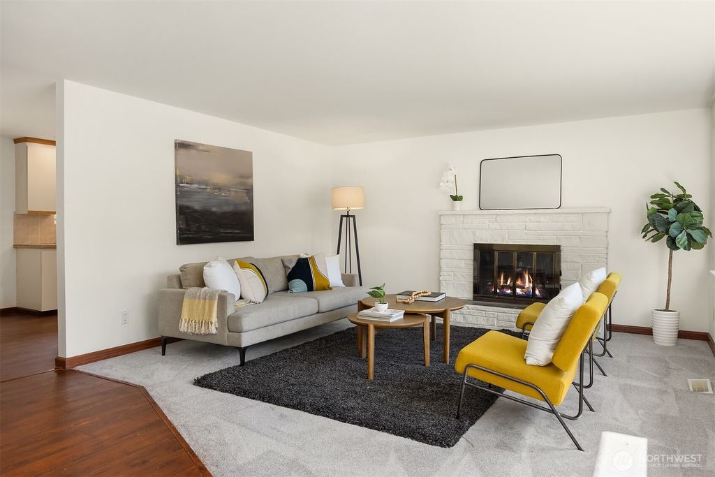 Photo of 20816 1st Place S, Des Moines, WA 98198 (MLS # 2495820)