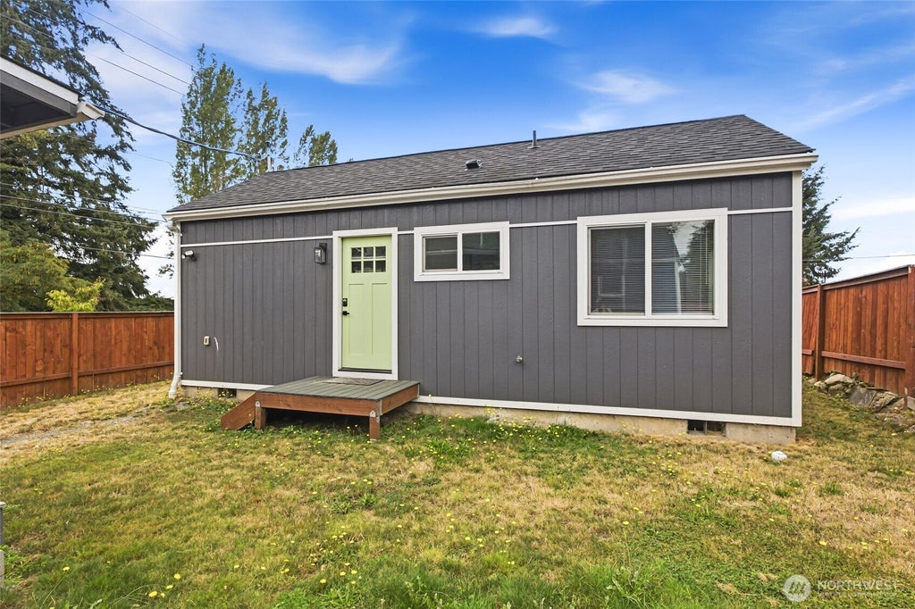 Photo of 1750 S Anderson ST #2, Tacoma, WA 98405 (MLS # 2580150)