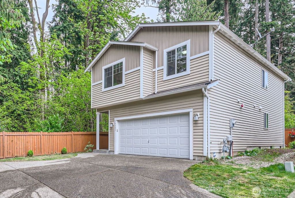Photo of 19003 25th Drive SE, Bothell, WA 98012 (MLS # 2366646)