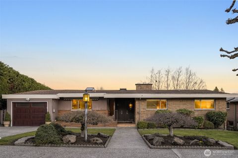 Photo of 6508 57th Avenue S, Seattle, WA 98118 (MLS # 2483276)