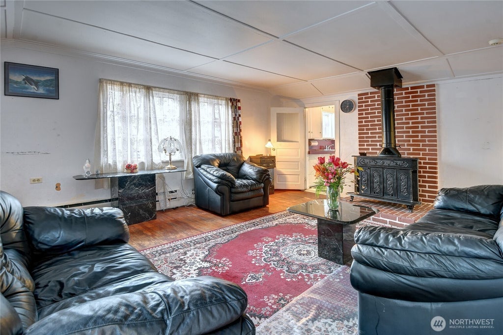 Photo of 1216 N 103rd Street, Seattle, WA 98133 (MLS # 2578946)