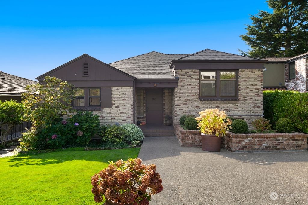 Photo of 2461 42nd Avenue W, Seattle, WA 98199 (MLS # 2293864)