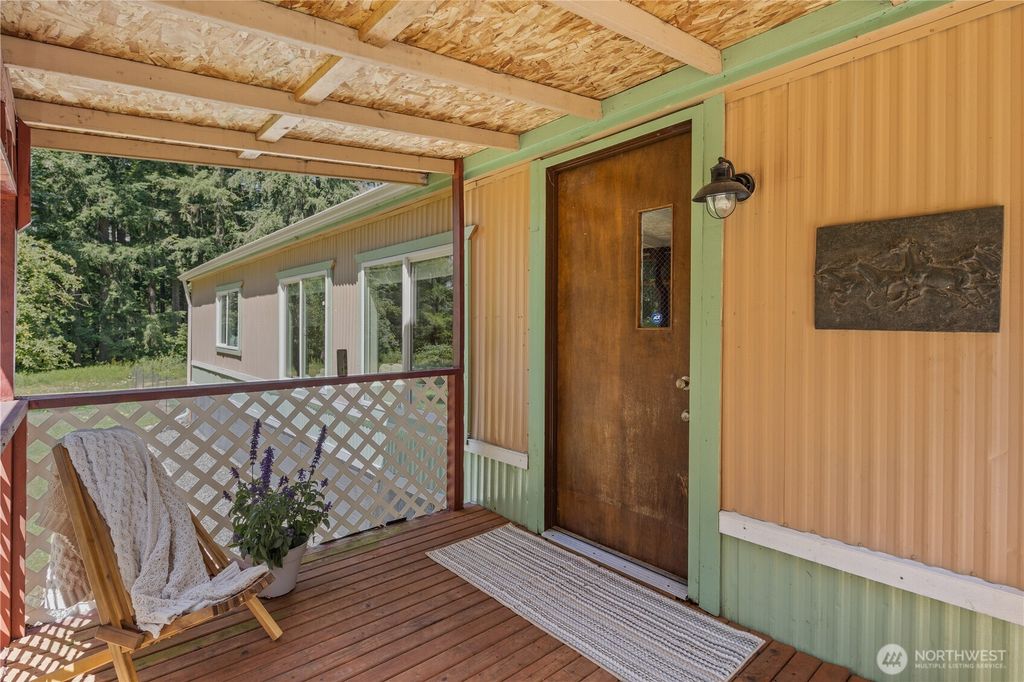 Photo of 27114 320th Avenue SE, Ravensdale, WA 98051 (MLS # 2404487)