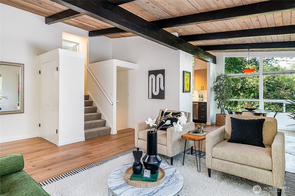 Photo of 2811 NE 105th Street, Seattle, WA 98125 (MLS # 2427291)