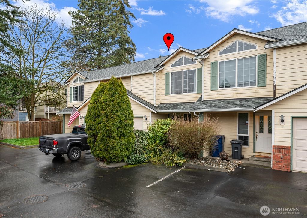Photo of 4309 NE 84th Street #B, Marysville, WA 98270 (MLS # 2348274)