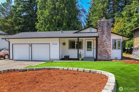 Photo of 17532 24th Avenue SE, Bothell, WA 98012 (MLS # 2563943)
