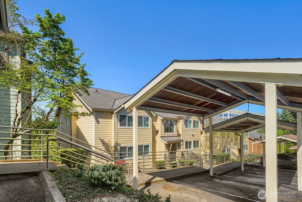 Photo of 3811 130 Lane SE, Bellevue, WA 98006 (MLS # 2516423)