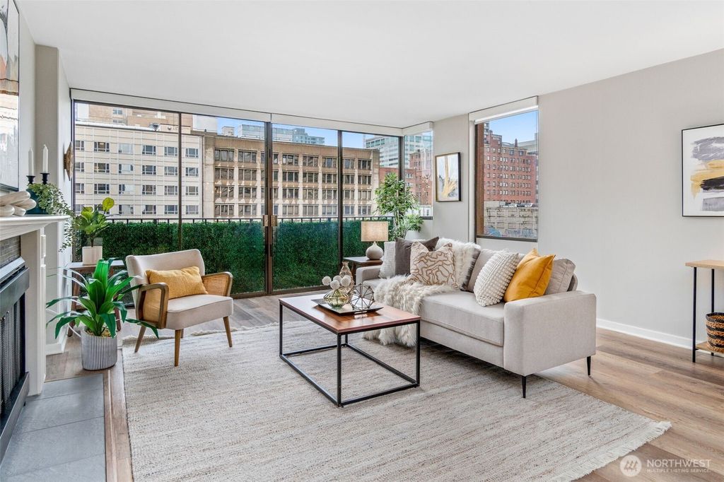 Photo of 1120 8th Avenue #904, Seattle, WA 98101 (MLS # 2490485)