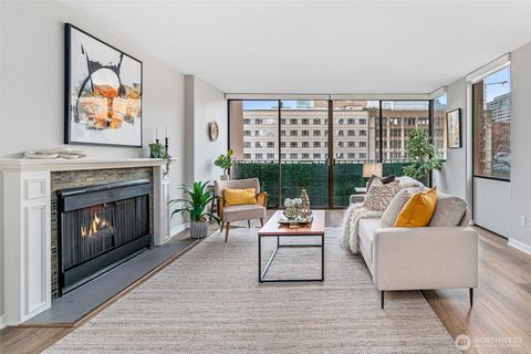 Photo of 1120 8th Avenue #904, Seattle, WA 98101 (MLS # 2490485)