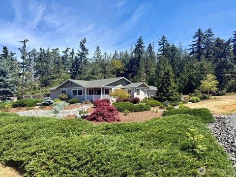 Photo of 2270 S 7TH Avenue, Sequim, WA 98382 (MLS # 2488421)