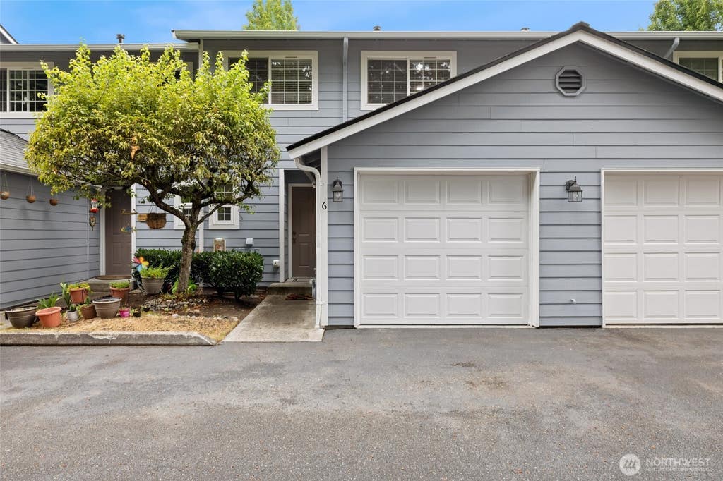 Photo of 21327 76th Avenue W #B6, Edmonds, WA 98026 (MLS # 2560498)