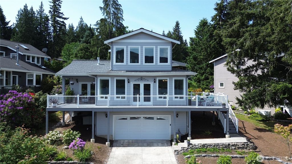 Photo of 43 North Point Drive, Bellingham, WA 98229 (MLS # 2528614)